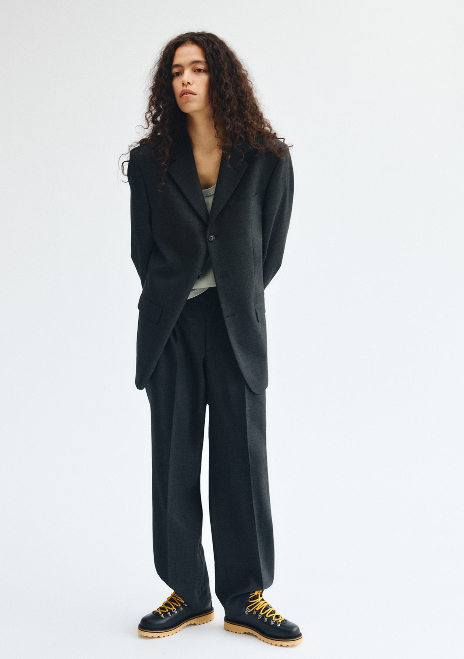 Roccia Vet Black Full Grain M