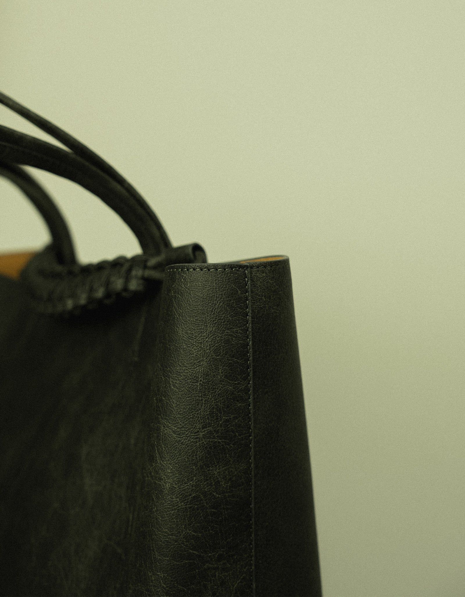 Sagan Vienna Pazar Book Tote