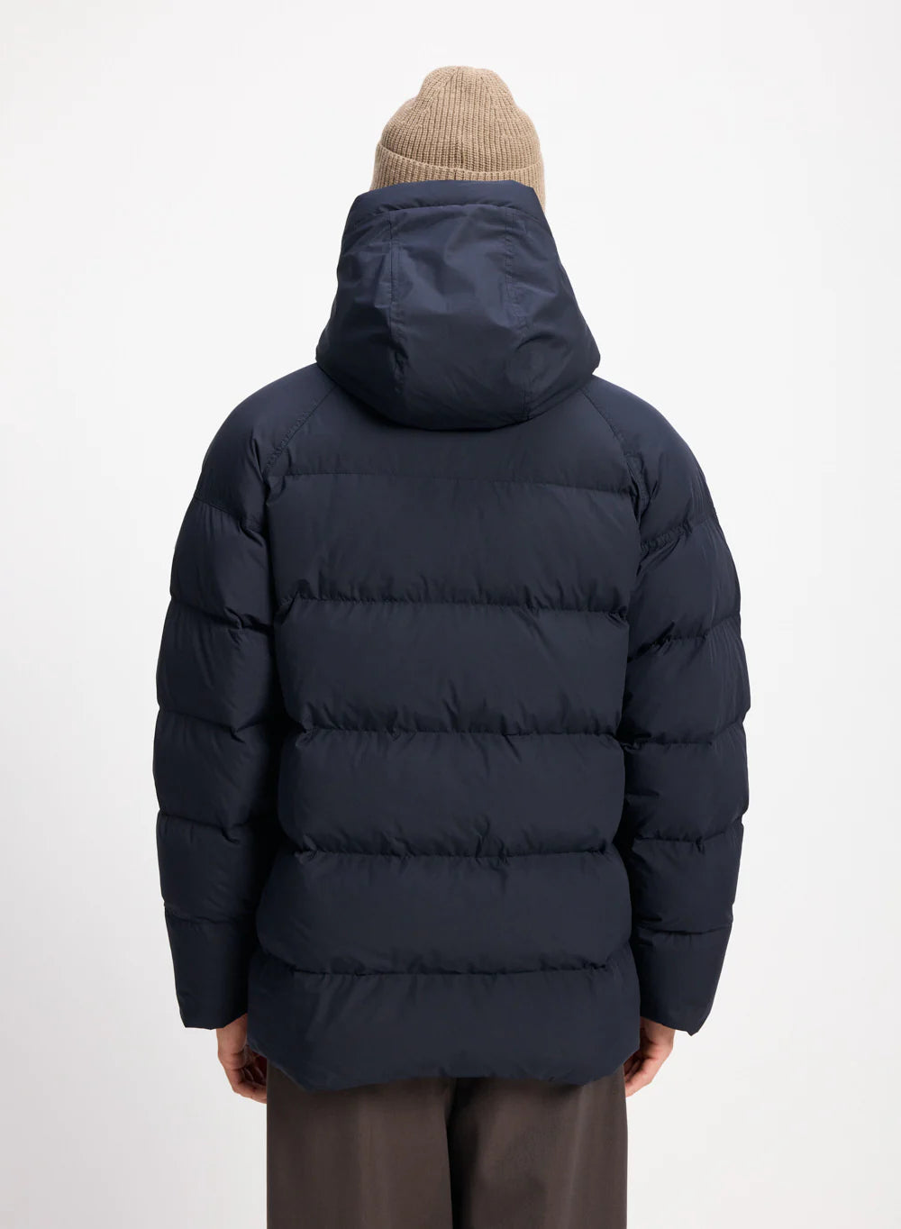 Voyager Dauenjacke mit Kapuze