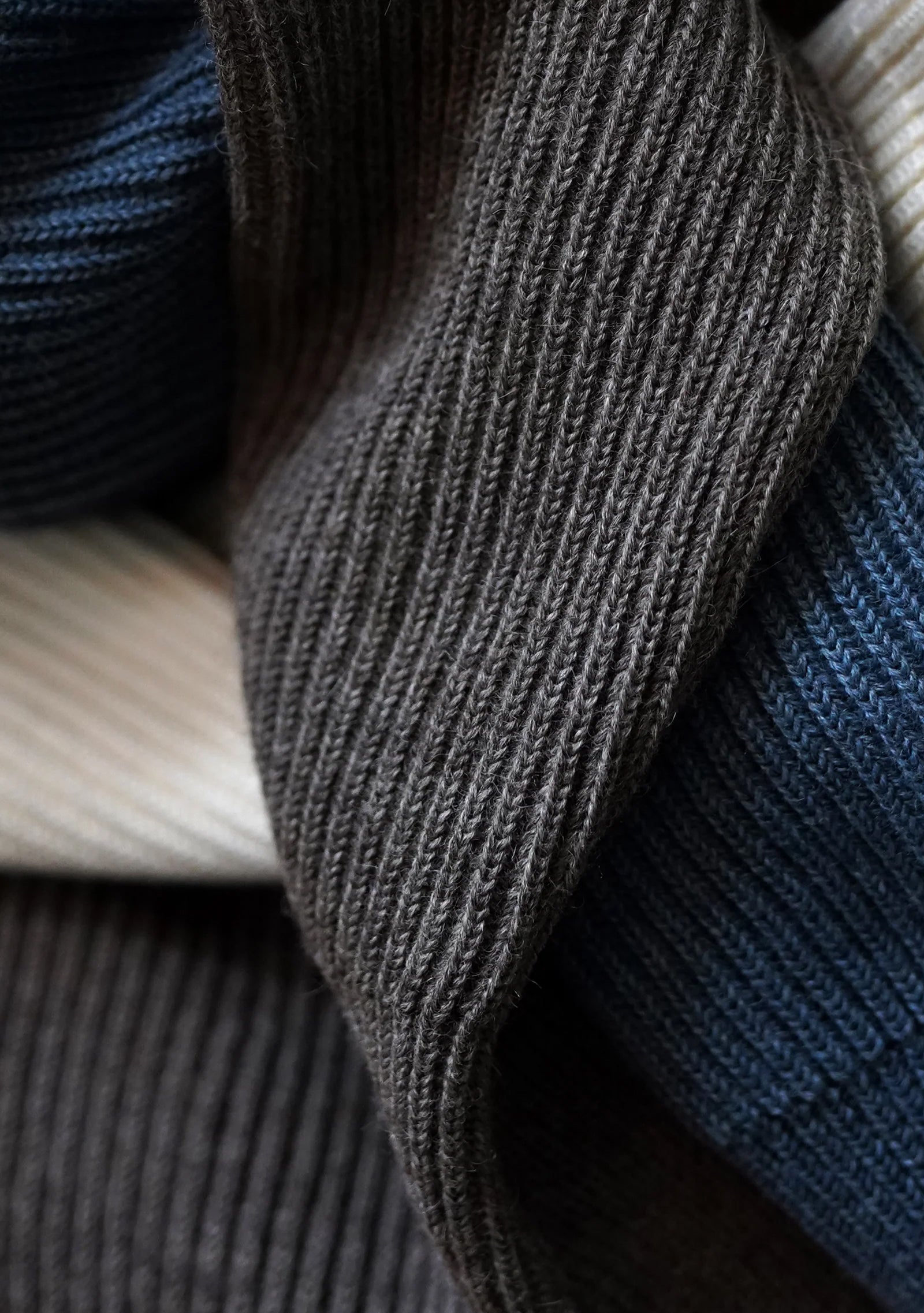 Navy Full Zip - Navy blue